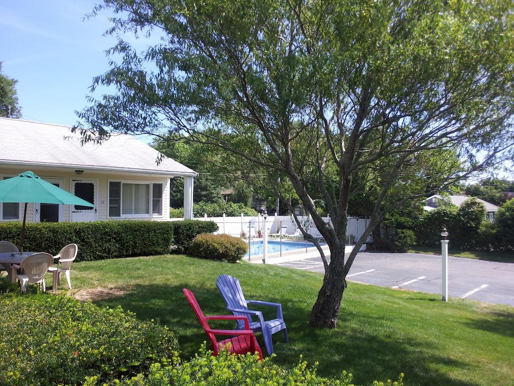 Chatham Highlander Village Inn エクステリア 写真